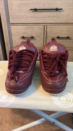 Louis Vuitton Low-Top Sneakers Burgundy