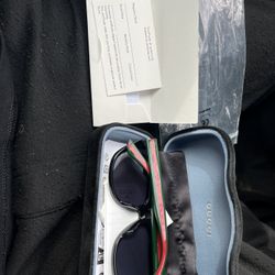 Gucci sunglasses 