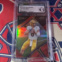 Kenny Pickett /149 Graded Football Card