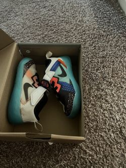 Boys Nike Shoes
