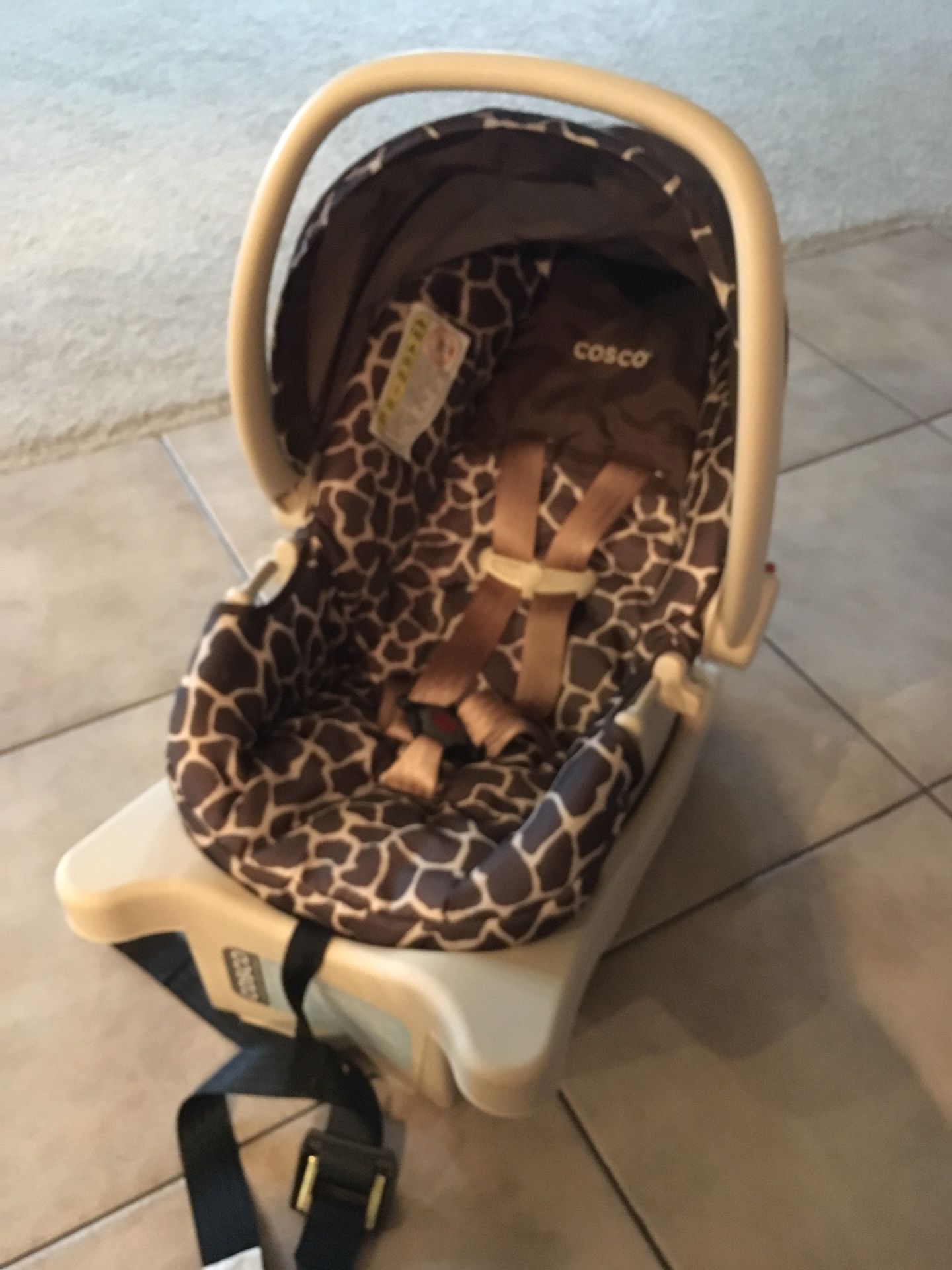 Baby car seat with base