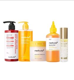 medicube Smooth & Clear Bodv Care Set