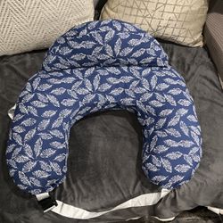 New Momcozy Pillow