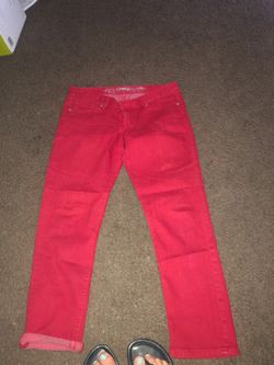 Used women’s express crop jeans size 6