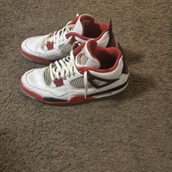 Jordan 4 Fire Red