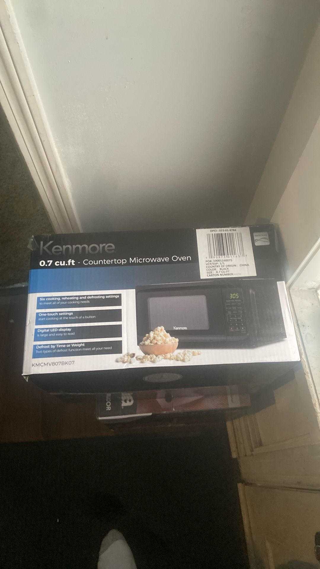 Kenmore Microwave oven