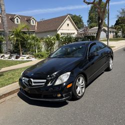 2010 Mercedes-Benz E-Class