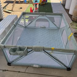 Foldable Playpen