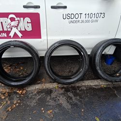 Set 4 295 35 21 Pirelli Pzero tires