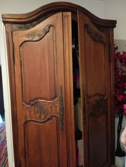 Practical Storage cabinet
