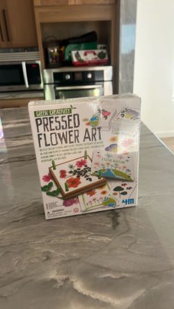 4M Green Creativity Pressed Flower Art Kit