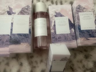 New Korean skincare set 5 pc w/madagascar centella