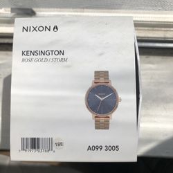 Nixon Kensington Watch 