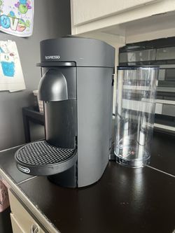 Nespresso Vertuo Plus Like New