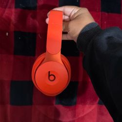 Beats Solo Pro
