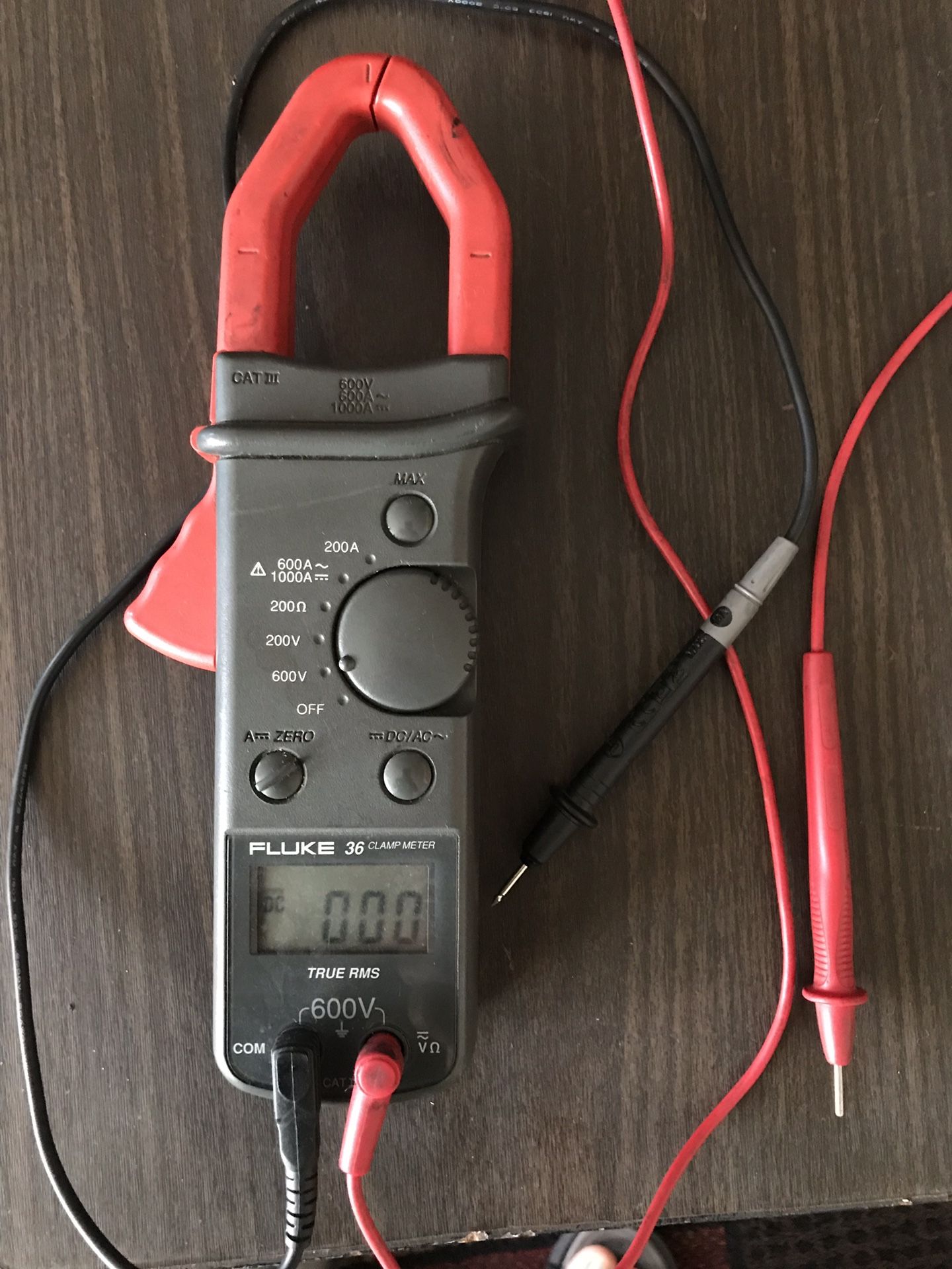 Fluke 36 clamp meter