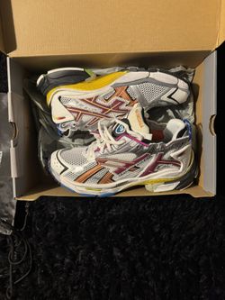 Balenciaga Runner Sneakers 