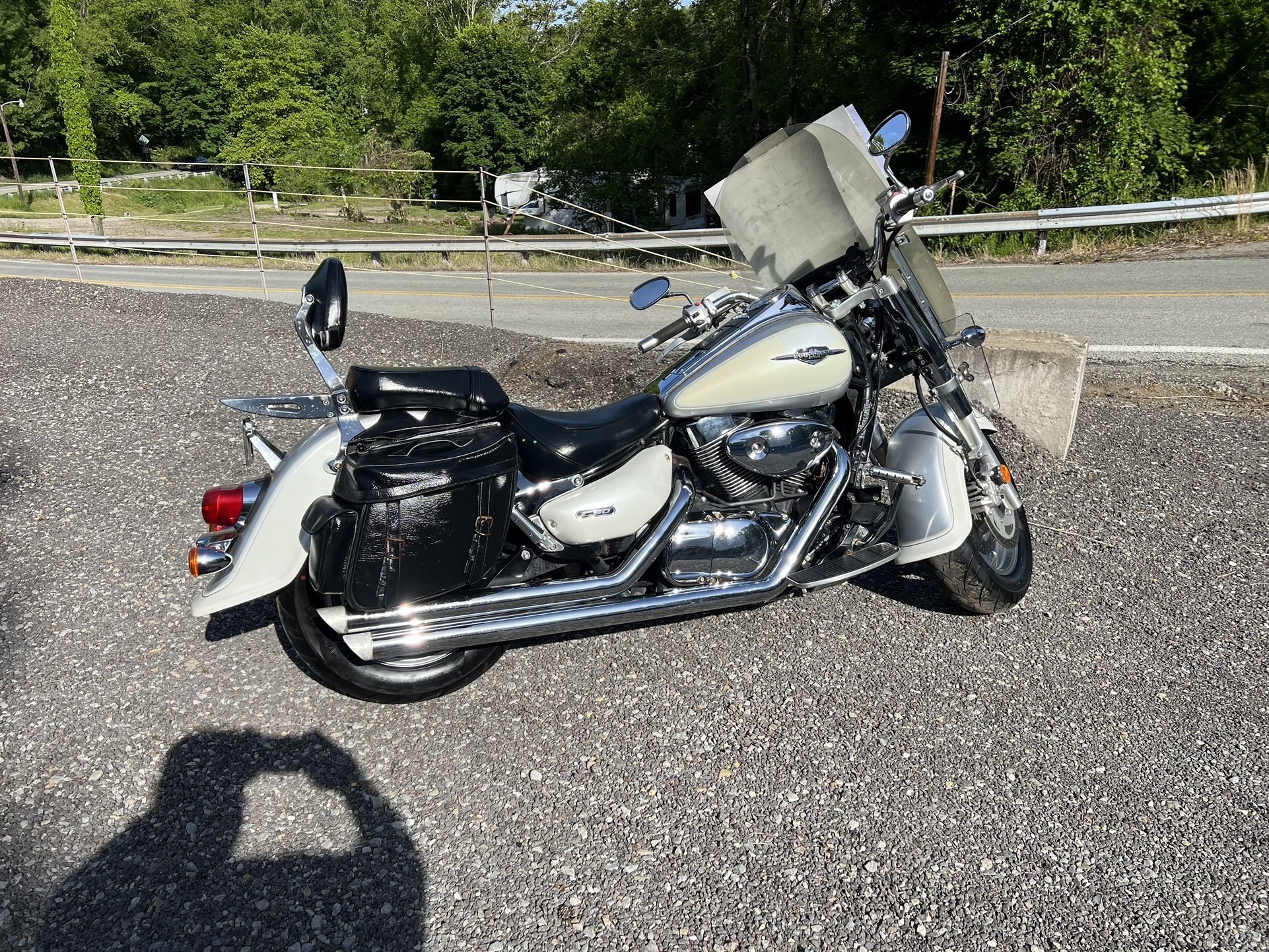 07 Suzuki Boulevard C90