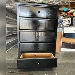 5 Drawer Dresser
