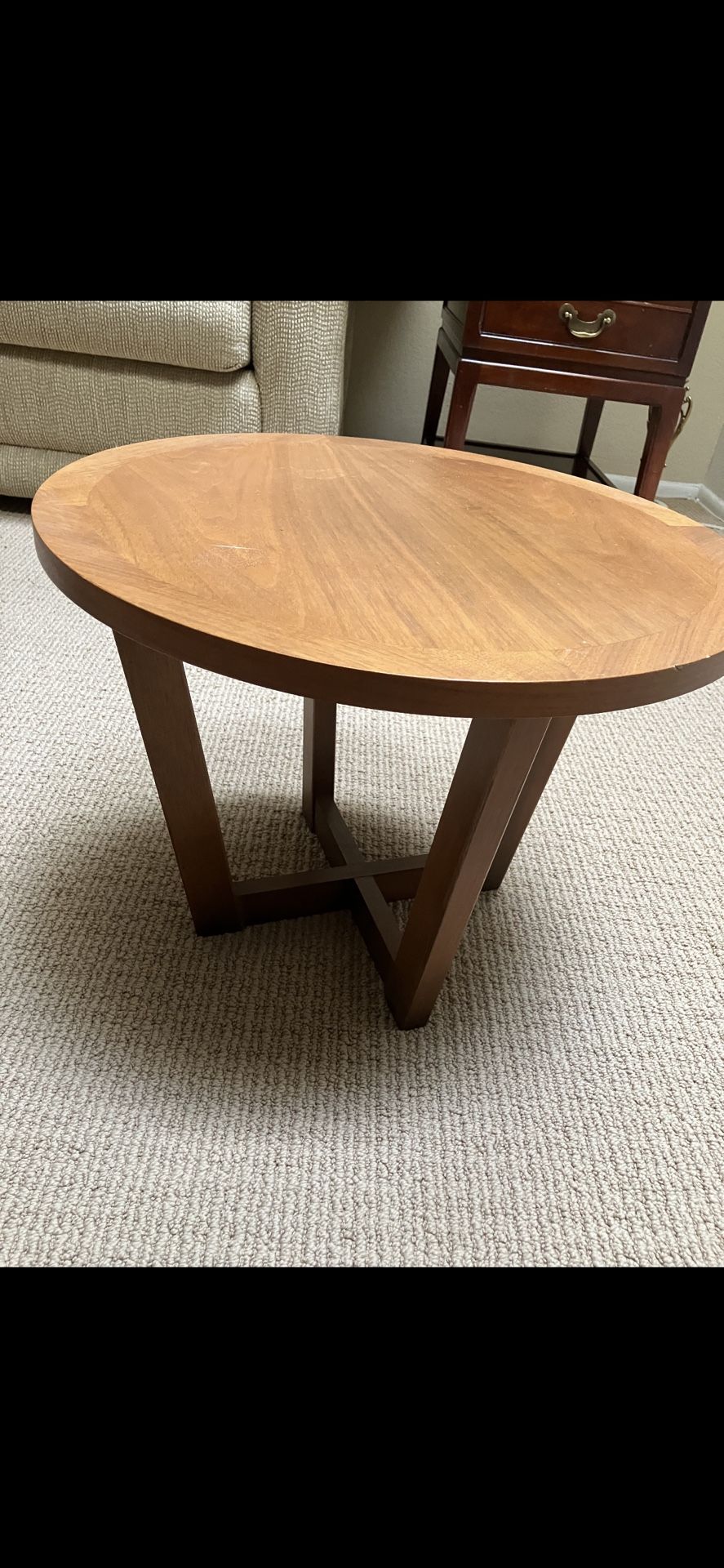 Round End Table