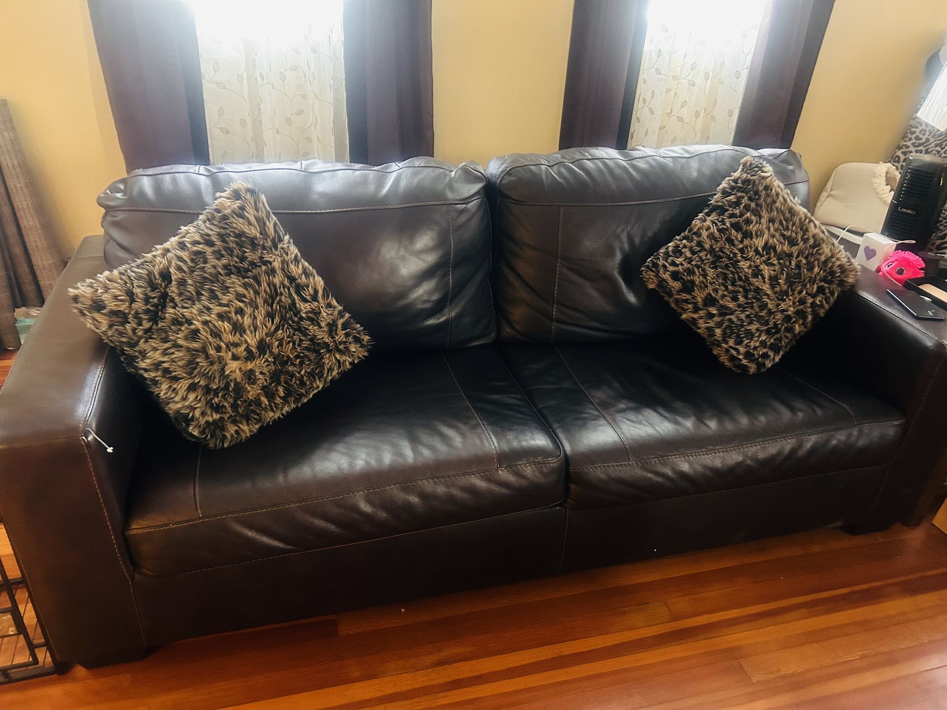 Leather Sofa In Good Condition Dark Coffee