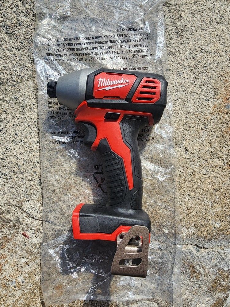 Milwaukee M18 Impact Driver
