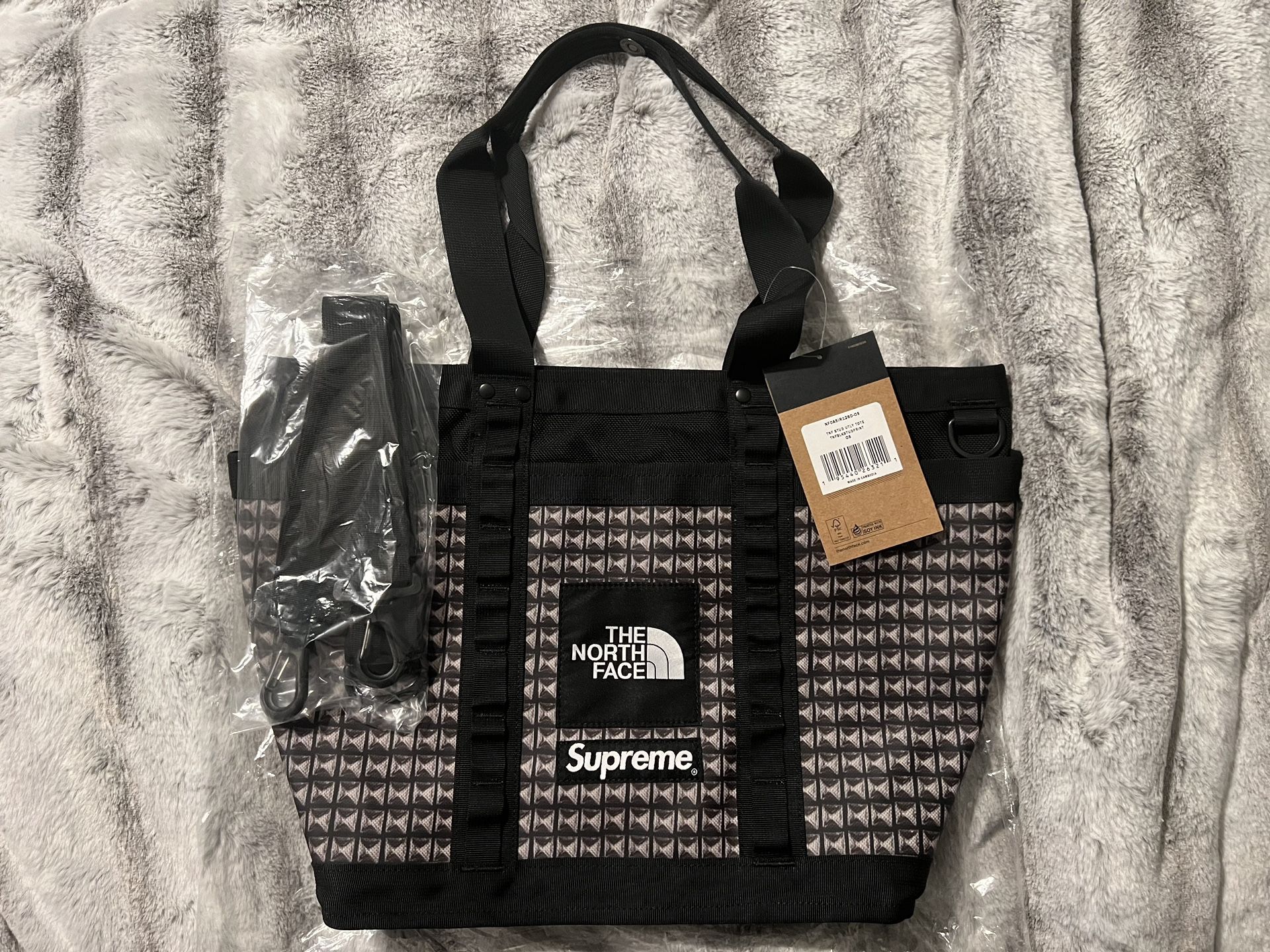 Supreme/north Face Explore Utility Tote New.