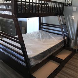 New Twin/Full Wood Bunkbed With Two Drawers & Mattresses!