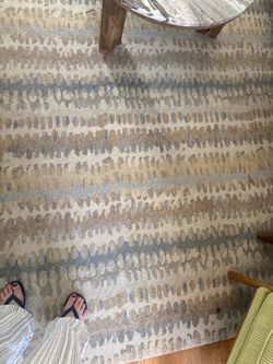 8x 10 Natural colors handwoven Wool rug