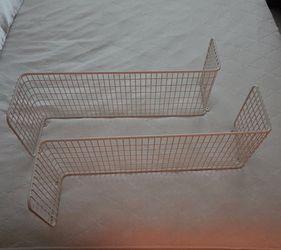 2 Floating Shelves