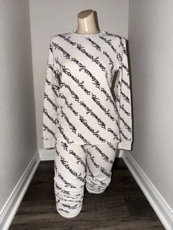VS PINK Pajama Set