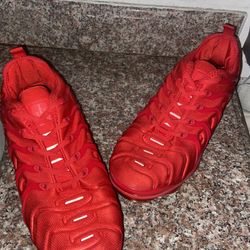 VaporMax Plus Nike / Red / *10