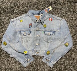 Levi’s super Mario cropped dad trucker jacket
