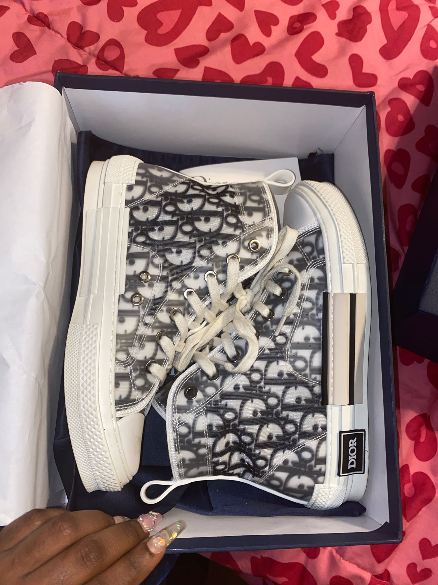Dior sneakers size 8 in women , narrow fit
