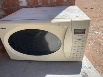 Sanyo Microwave