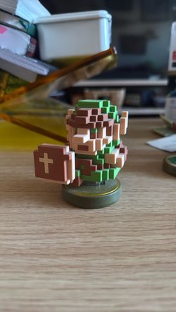 8-Bit Link Amiibo