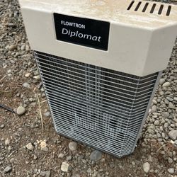 Flowtron® Diplomat Fly Control Device - 120W Indoor - FC7800