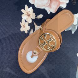 Women’s T Sandal New