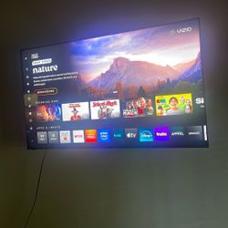 65 “ Smart Roku Tv 4k Ultra HD