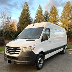 2019 Mercedes Benz Sprinter 2500