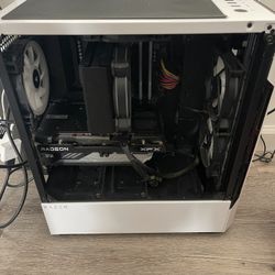 Gaming Pc With Monitor Keyboard N Mouse