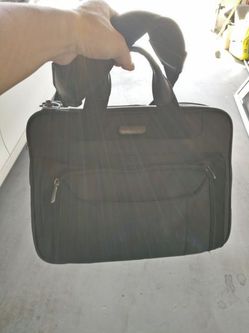 Targus bag with strap
