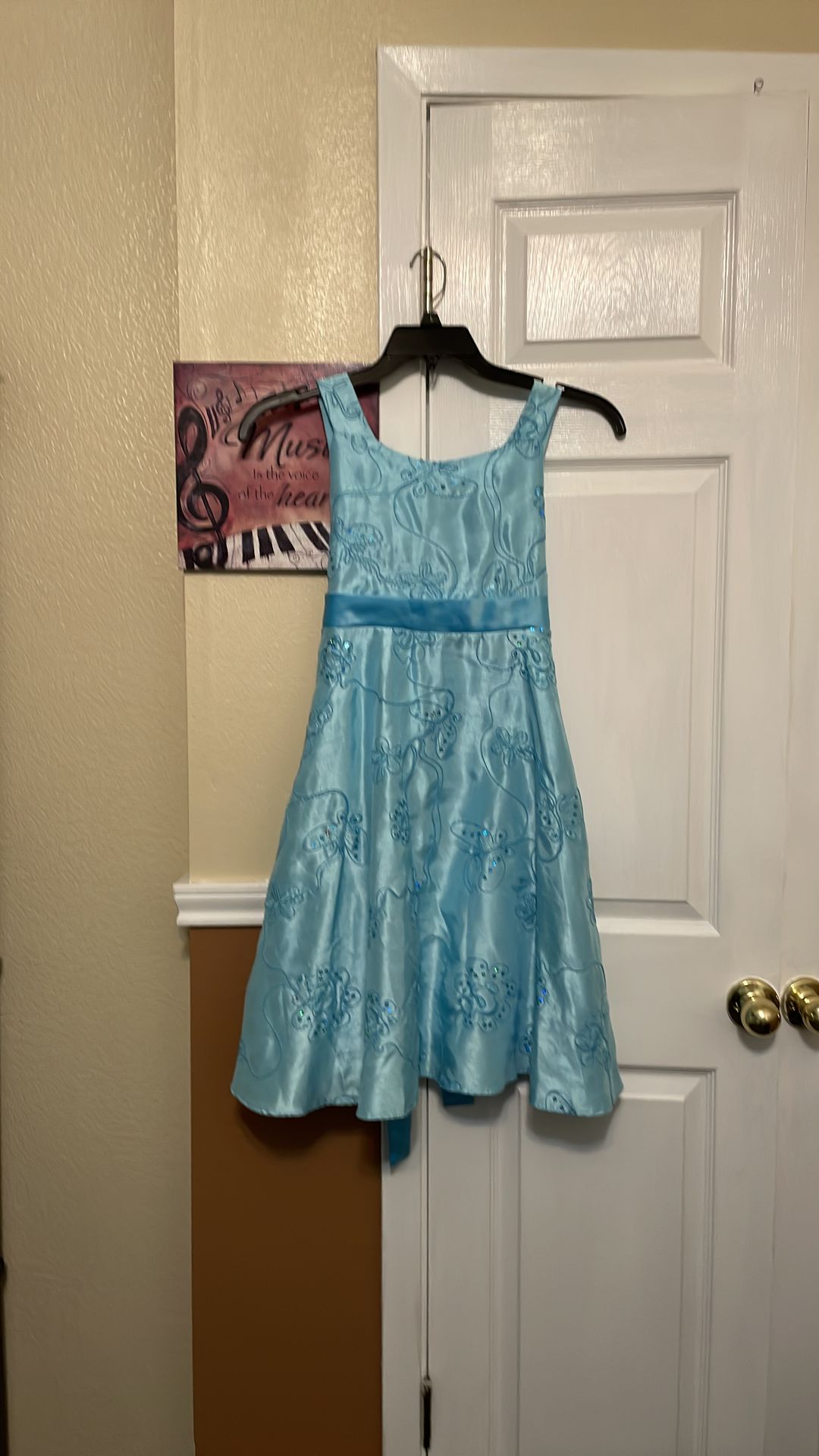 Used only once pretty blue dress π for girls with butterflies