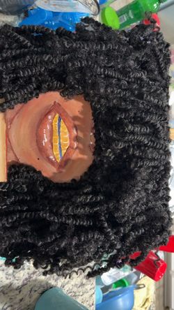 Hand-Painted 3D Textured Lip Canvas Art – Afro Art