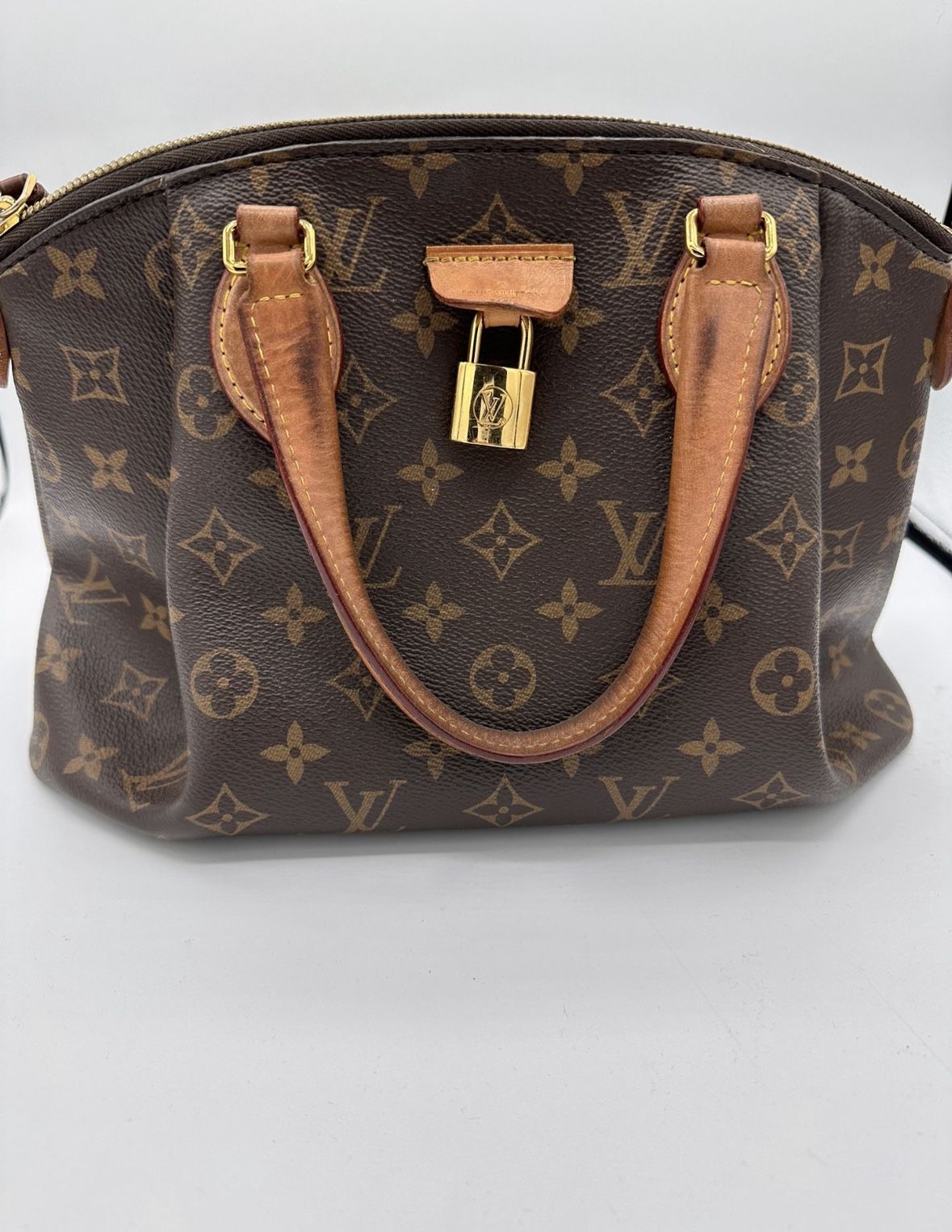 Louis Vuitton Rivoli Monogram Canvas AUTHENTIC for Sale in Houston, TX -  OfferUp