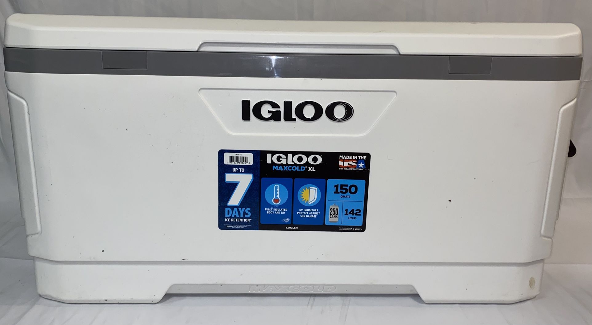 Igloo 150 Quart MaxCold Cooler - Convenient Design