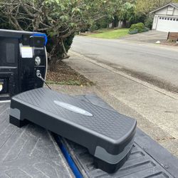 The Step Aerobics Exercise Workout Gym Aerobic Class Diet Fitness Health Like New