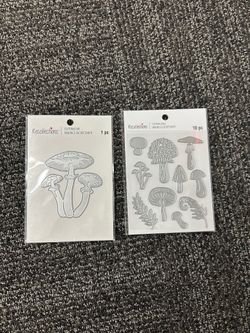 Recollections Mushroom Cutting Die Set of 2