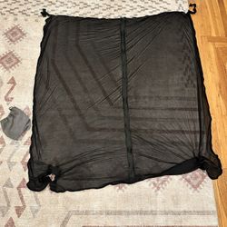 Car Tailgate Mesh Screen