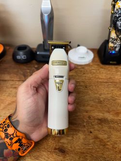 Hair trimmer